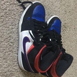 Jordan 1 Rivals Top 3 Mid